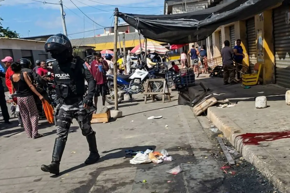 La Policía se movilizó al lugar del ataque para encargarse del levantamiento de evidencias., Redes