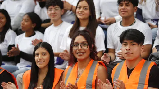 Paso a paso para inscribirte en Jóvenes en Acción y recibir USD 1.200 en 3 meses