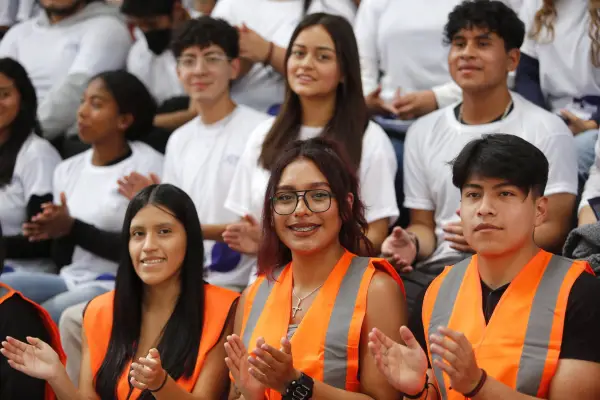 Jóvenes en Acción inscripción Ecuador 2026 USD 1200
