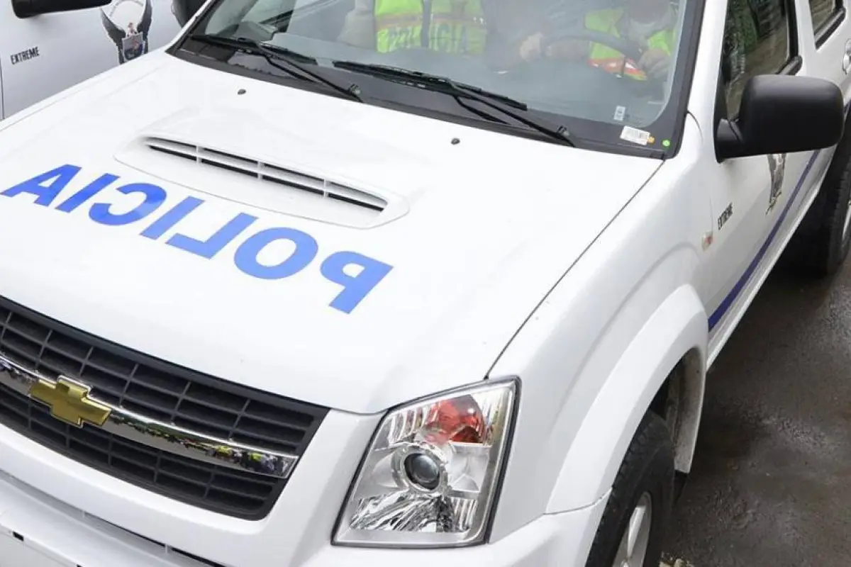 El agente de Policía respondió ante la alerta ciudadana. 