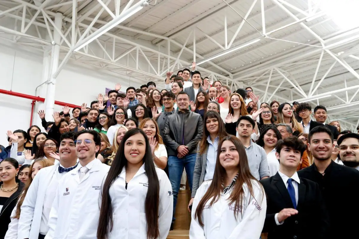 Jóvenes en Acción beneficiarios Ecuador 1200 dólares Noboa