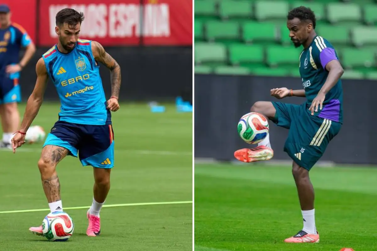 España y Arabia Saudita se enfrentan este domingo. 