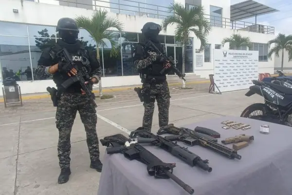 Operativo del GEMA en Jipijapa deja seis detenidos y el decomiso de armas de fuego