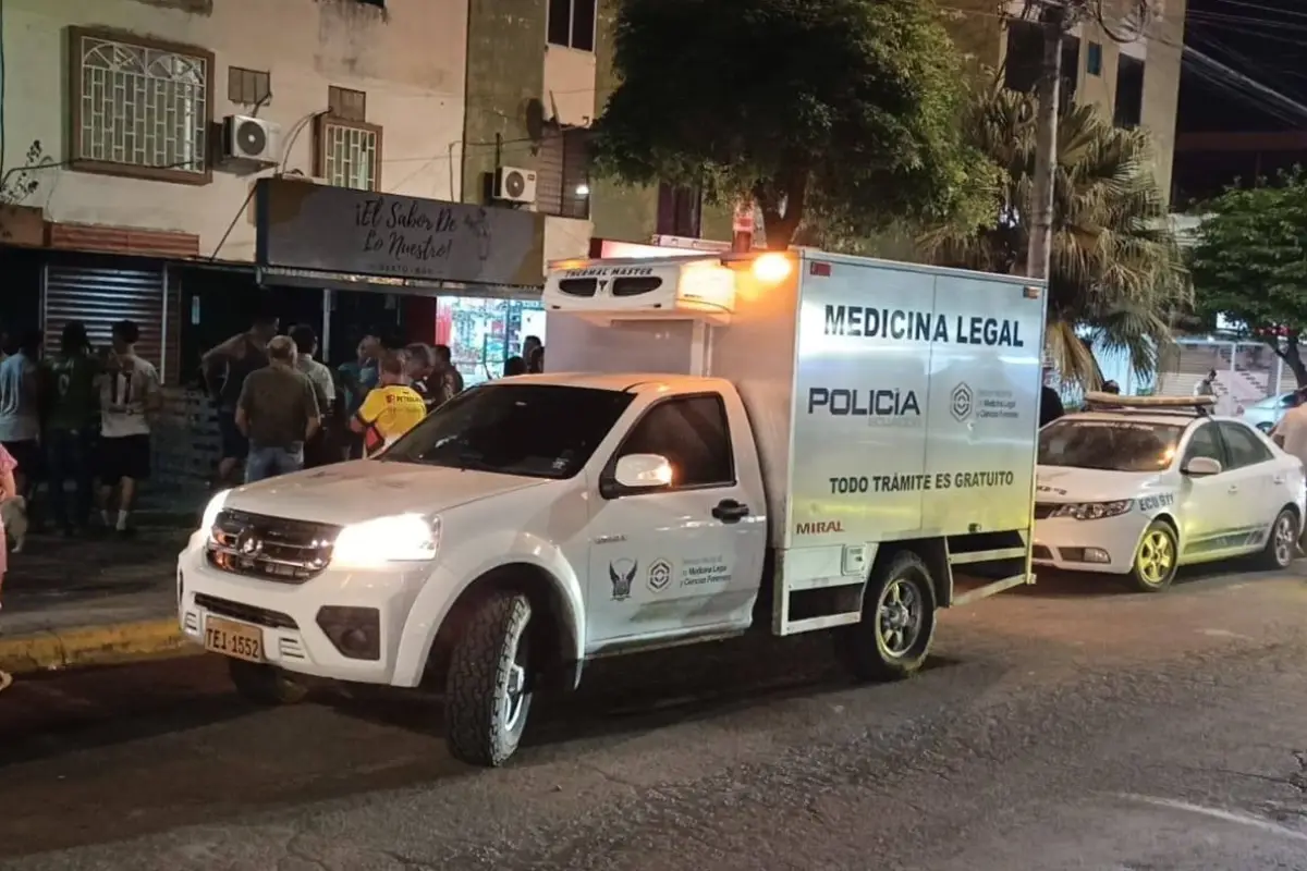El cuerpo fue trasladado al centro forense para la autopsia de rigor., Cortesía
