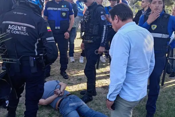 El hombre fue detenido. ,Cortesía