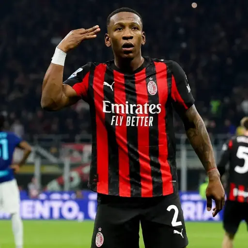 Pervis Estupiñán se acerca a la Premier League tras el interés de Unai Emery y Aston Villa