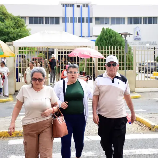Daños en tomógrafo y ecógrafos generan reclamos de afiliados en el Hospital del IESS Portoviejo