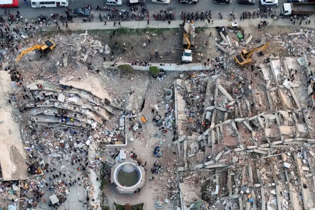 Decenas de edificios se desplomaron, especialmente en La Guaira, tras los terremotos de junio pasado suscitados en Venezuela., Foto: Europapress