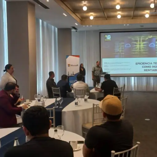 Alphanet presenta su nueva cartera tecnológica, con paquetes de ciberseguridad, para empresas en Portoviejo