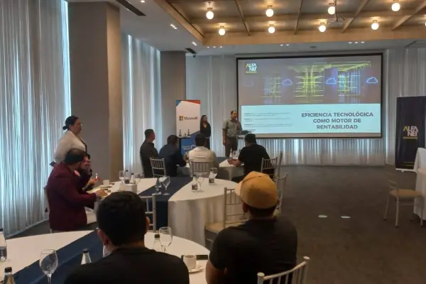 El lanzamiento de Alphanet Business se realizó en el hotel Oro Verde, en Portoviejo ,El Diario