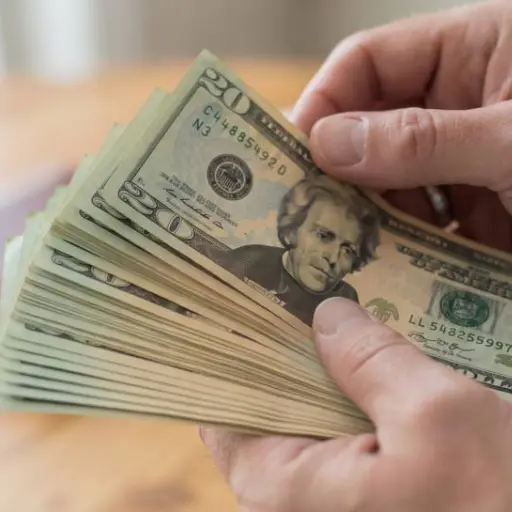 Jubilación del IESS: así puedes retirarte a los 60 años y recibir una pensión de $802,50
