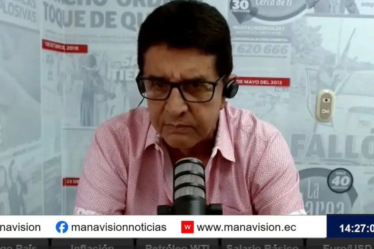 El precandidato a la alcaldía de Manta, Jorge Cevallos, en una entrevista en Manavisión Plus, Manavisión Plus