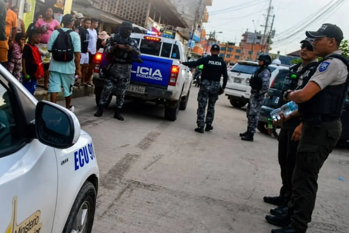 Agentes de la Policía Nacional de Esmeraldas se activaron y se trasladaron al cantón San Lorenzo., Foto: Referencial