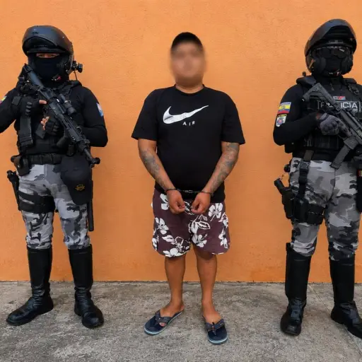 Un hombre de 21 años fue detenido por presunto microtráfico de marihuana en Manta  