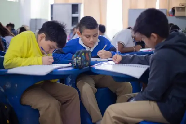 clases los sábados en Ecuador nuevo acuerdo escolar