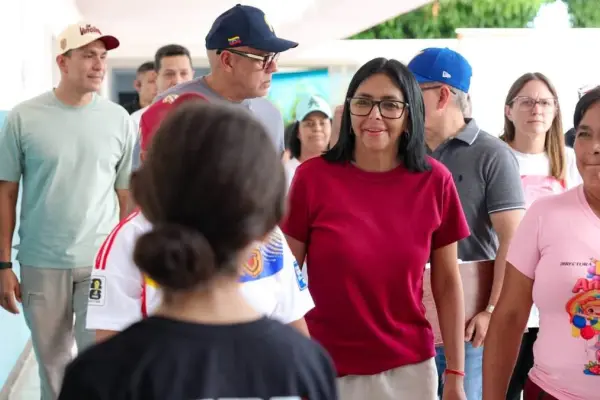 Venezuela anuncia acceso a USD 346 millones del FMI para reconstrucción tras terremotos.