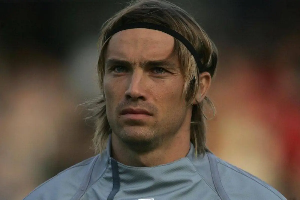 Dario Simic disputó el Mundial de 1998, donde Croacia alcanzó el tercer lugar. 