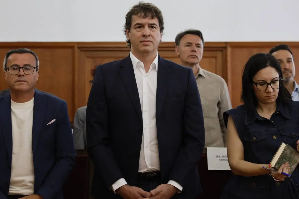 David Sánchez (centro), hermano del presidente del Gobierno de España.