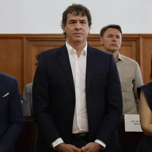 Tribunal inhabilita para cargo público al hermano del presidente de España, pero no lo envía a prisión
