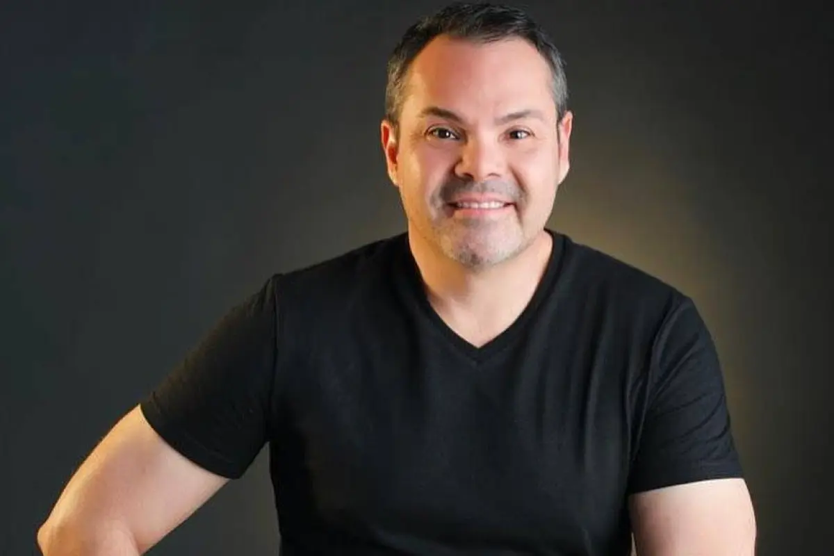 Alexy Méndez, preparador de reinas con experiencia internacional, se incorpora al equipo de Miss Ecuador 2026., Redes sociales