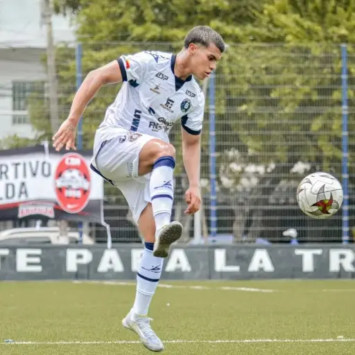Así juega Javid Coneo, nuevo refuerzo extranjero de Liga de Portoviejo para la Serie B