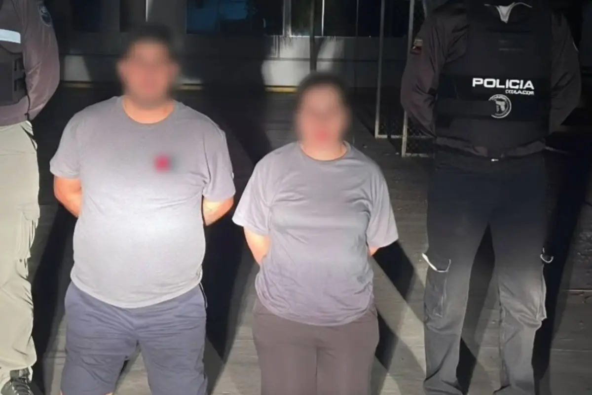 Los dos sospechosos, un hombre y una mujer, fueron detenidos y quedaron a órdenes de las autoridades de justicia., Foto: Policía Nacional