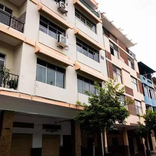 Renovación de fachadas recupera la imagen de edificios y comercios en calles tradicionales de Guayaquil