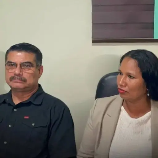 UNE alerta sobre 1.000 denuncias de amenazas contra docentes en Ecuador