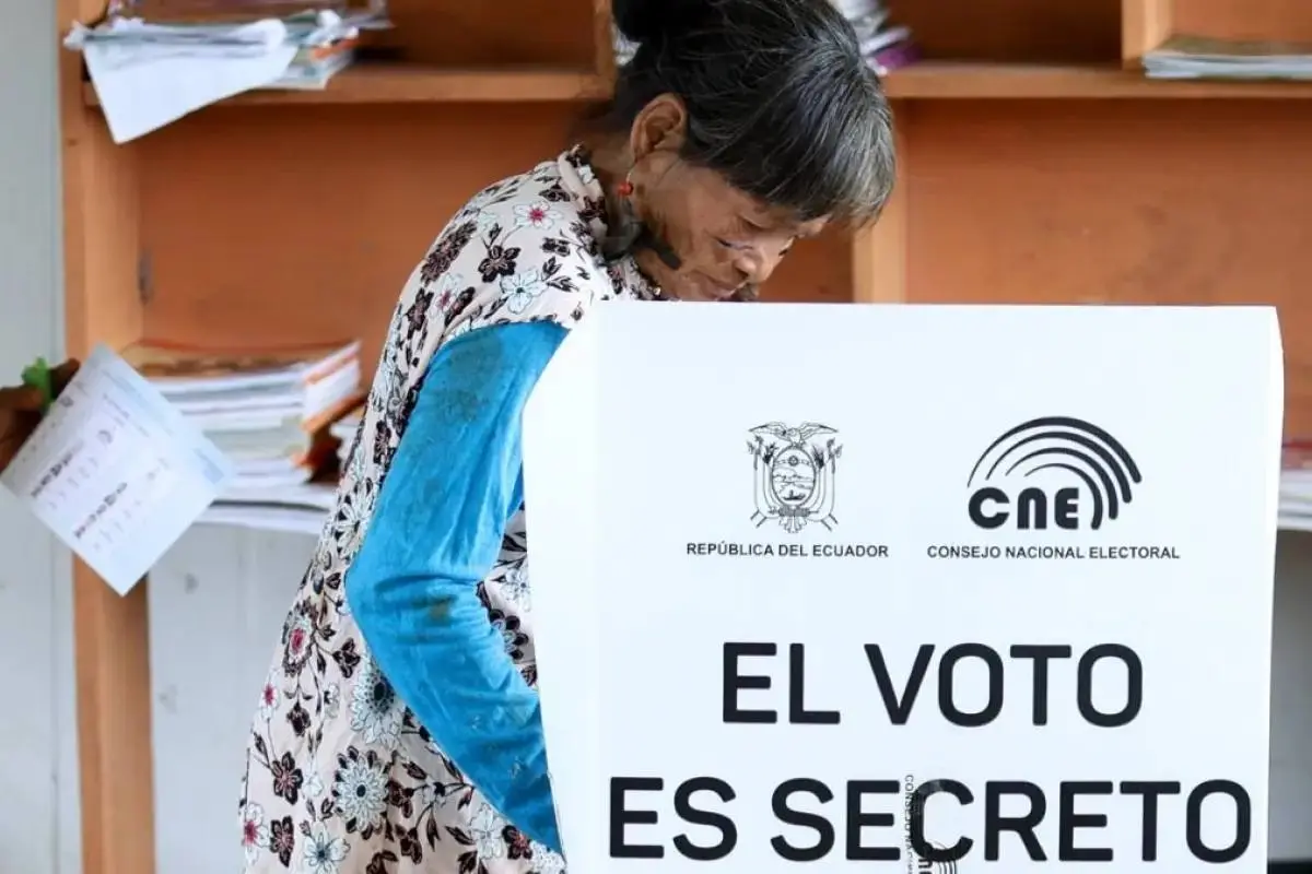 CNE inicia verificación de 309 precandidatos al CPCCS., API