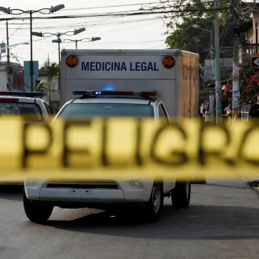 Pasajero de un bus urbano fue asesinado en Guayaquil; otro usuario resultó herido de bala