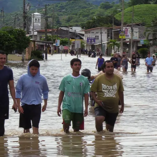 El Niño: 85 cantones incumplieron directriz obligatoria del Comité de Operaciones Emergentes (COE)