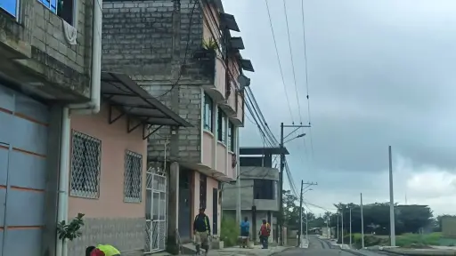 Más de seis meses de espera: así avanza la obra que cambiará la calle Catacocha en Santo Domingo
