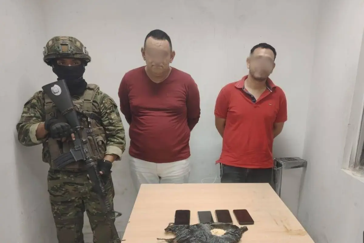 Los sospechosos junto a las evidencias quedaron bajo custodia y a órdenes judiciales., Cortesía