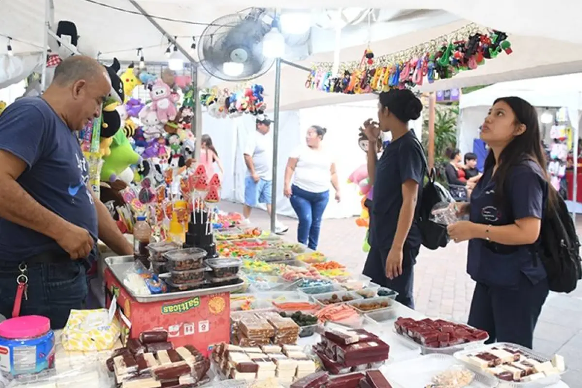 Malecón del Salado acoge feria de emprendedores hasta el 17 de julio