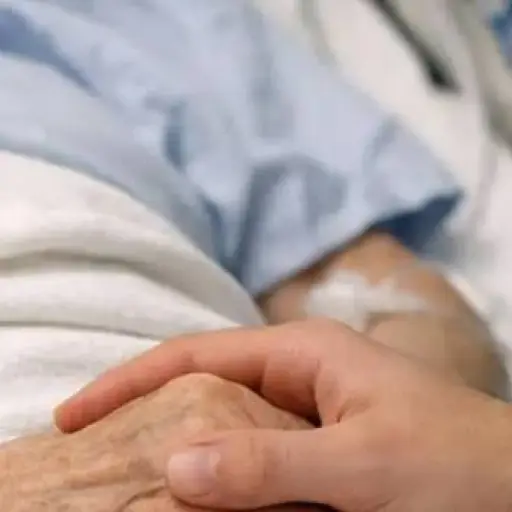 Francia da luz verde a la muerte asistida para pacientes con enfermedades incurables
