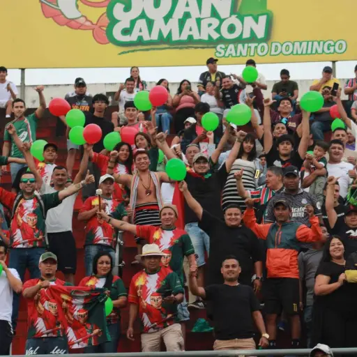 Furia Colorada, la fiesta que se vive en las gradas