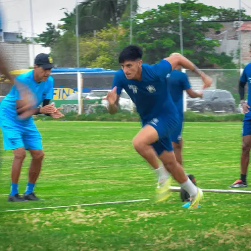 Delfín ya piensa en el duelo contra Macará con novedades en la plantilla