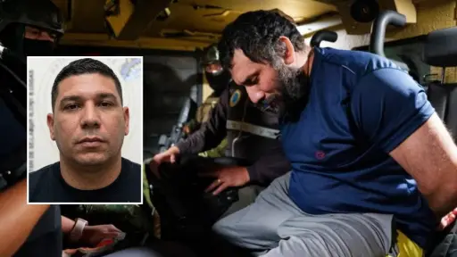 Asesinan a hermano de ‘Fito’ en una urbanización de Santa Elena: Sicarios vestían ropas policiales 