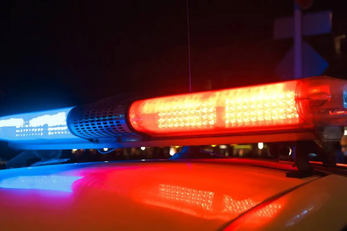 La Policía logró identificar al menor de edad y aislarlo. 