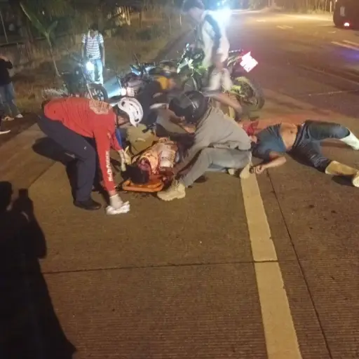 Joven fallece tras ser atropellado mientras observaba una emergencia en El Carmen