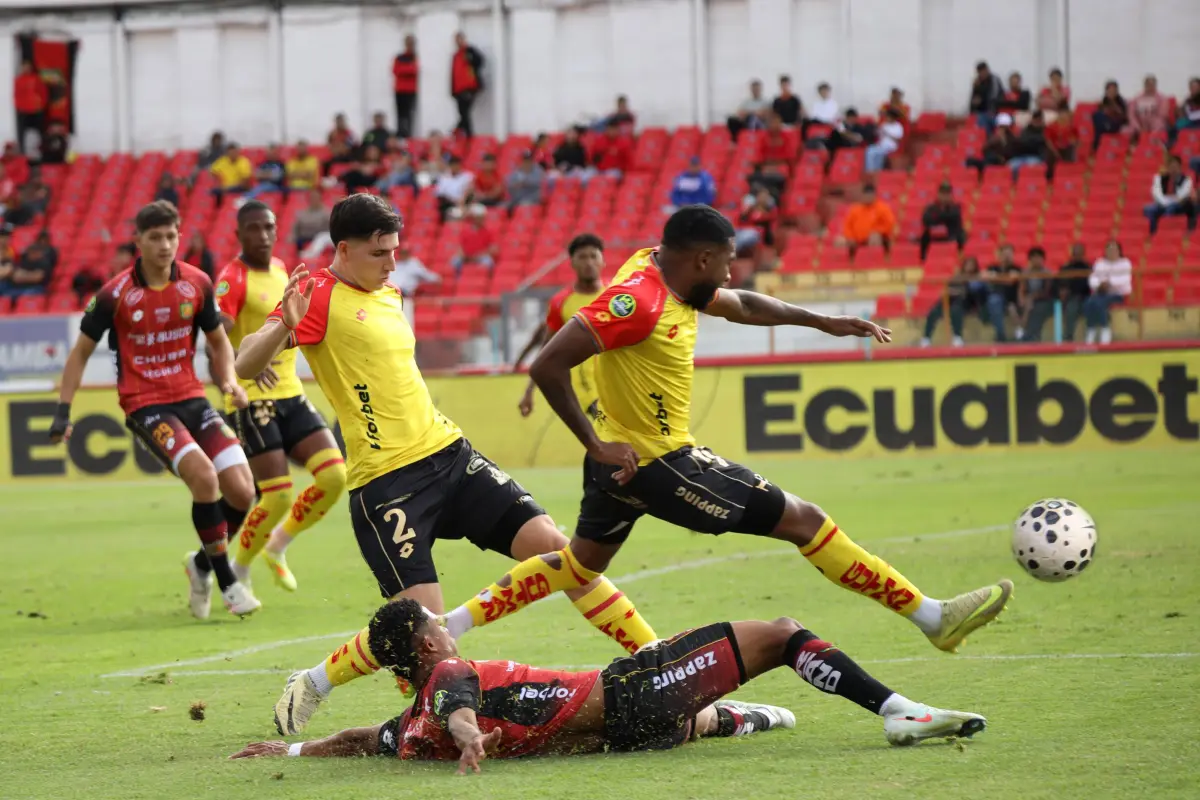 Autogol define triunfo de Aucas ante Deportivo Cuenca, API