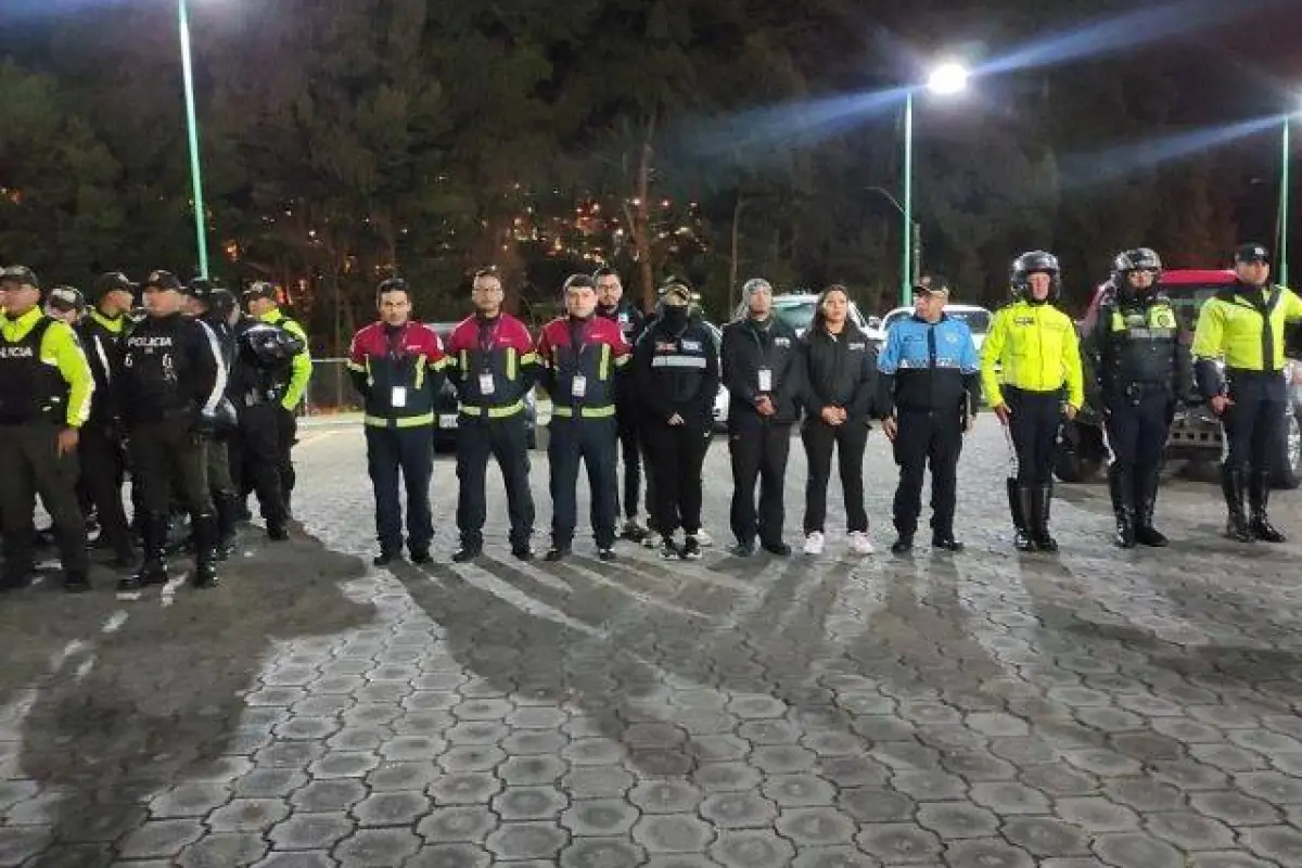 Los uniformados antes de los operativos., Cortesía