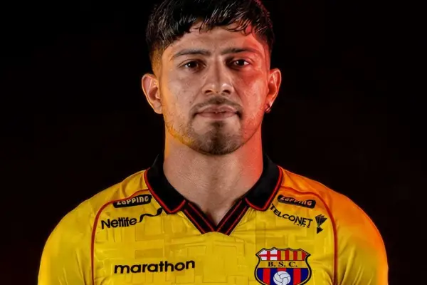 Sergio Díaz, nuevo jugador de Barcelona. Firmó por dos temporadas