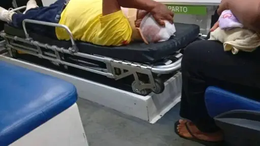 Dos heridos graves en accidentes de motocicletas en El Carmen