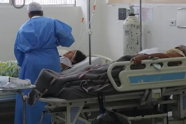 El sector de la salud, en Bolivia, atraviesa una grave crisis de recursos y de personal, según las autoridades. ,Foto:Agencias