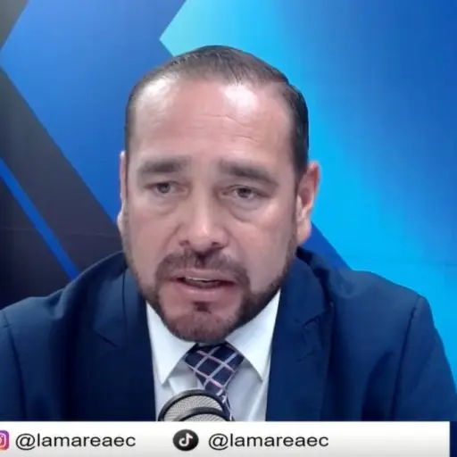 Héctor Párraga plantea agua, vivienda y prevención como ejes para Portoviejo