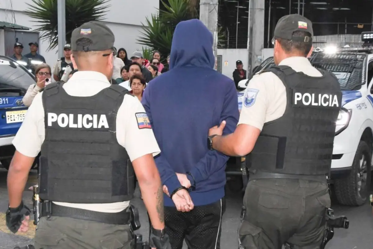 La Policía Nacional ofrece hasta 1 millón de dólares por información sobre bandas criminales.