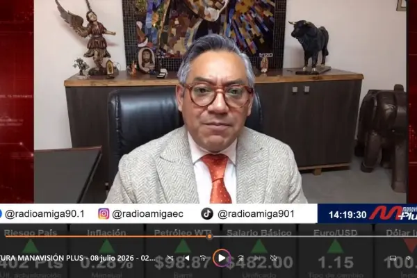 El penalista Paúl Ocaña durante una entrevista en Manavisión Plus ,Manavisión Plus