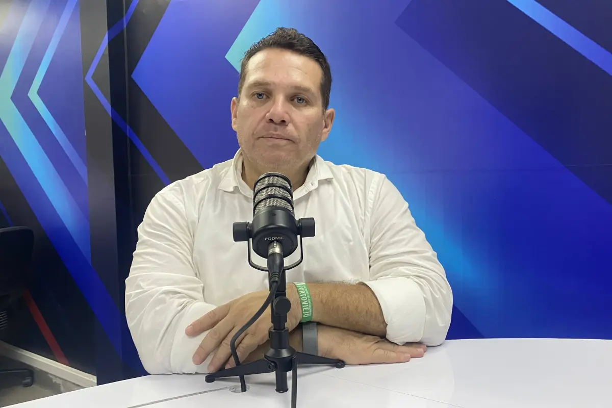 Leonel Muñoz, precandidato a la Alcaldía de Portoviejo por ADN, expuso sus propuestas y analizó diversos temas de interés para el cantón durante una entrevista en Manavisión Plus., El Diario.