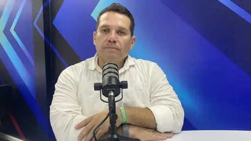Leonel Muñoz, precandidato a la Alcaldía de Portoviejo por ADN, plantea poner orden en el Municipio y reforzar la seguridad